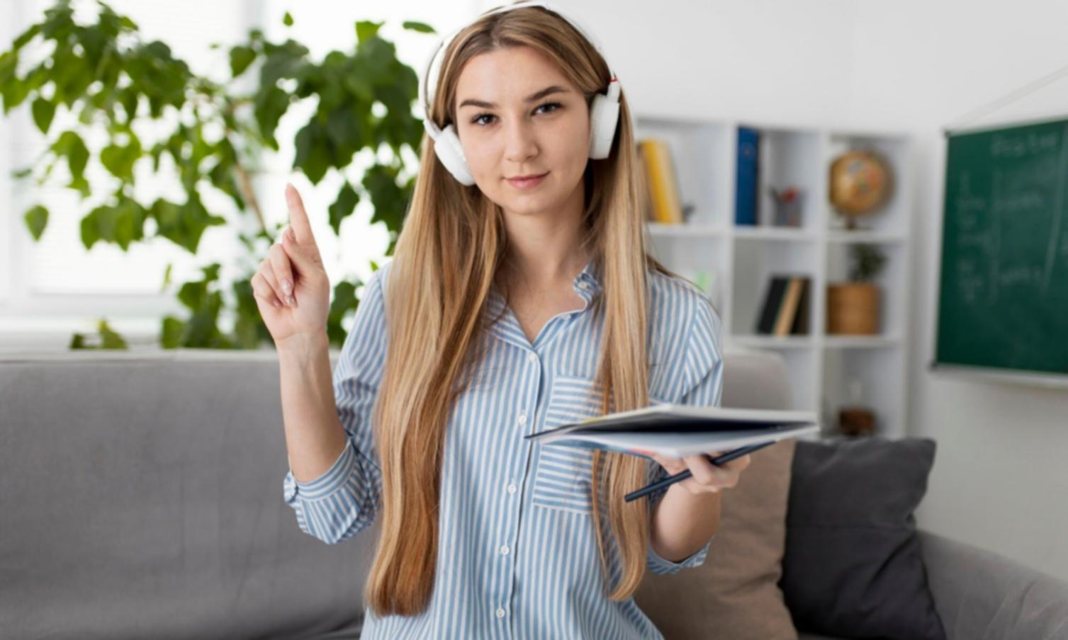 Modernes Beauty-Training Studio mit professioneller Ausstattung
